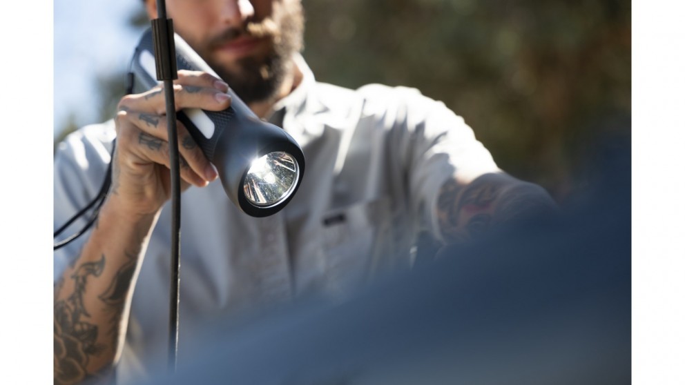 Mophie Powerstation Go Rugged Flashlight Black CAVARATY